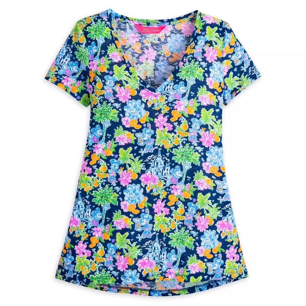 Lilly Pulitzer Lilly loves Disney t shirt